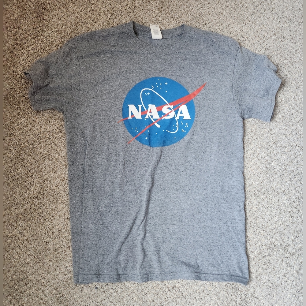 Grey NASA T-shirt